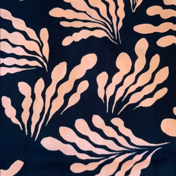 DVF skirt - Picture 2 of 3